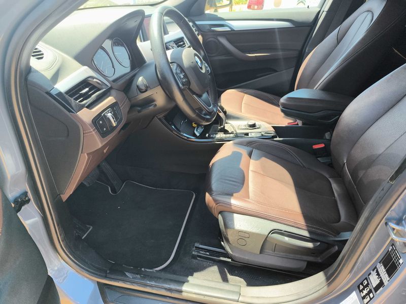 BMW X2 xDrive 20i Advantage — zdjęcie 16