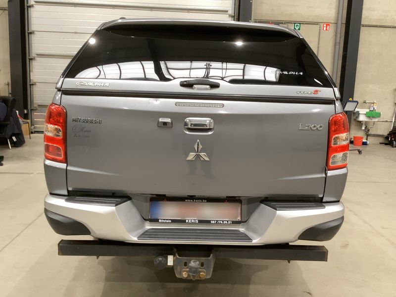 Mitsubishi L 200 2.4 DI-D SUV-Star+ Doppelkabine 4WD — zdjęcie 5