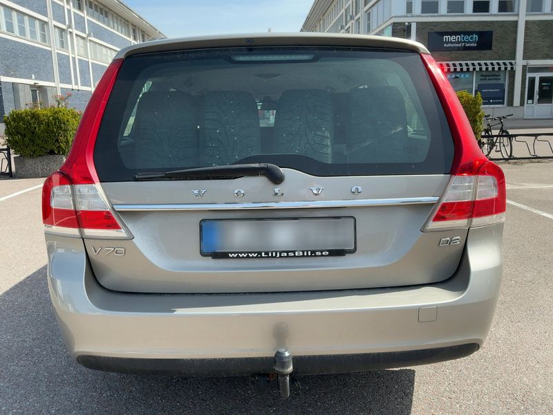 Volvo V70 1.6 D2 Kinetic — zdjęcie 5