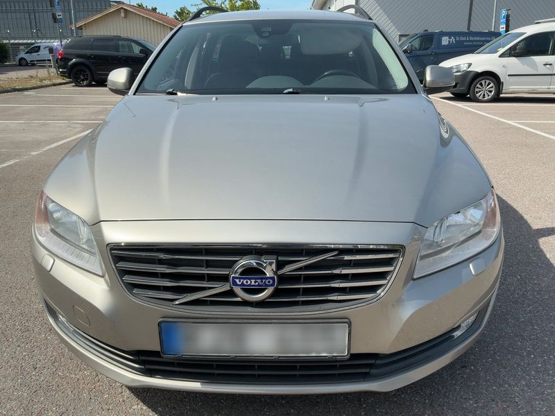 Volvo V70 1.6 D2 Kinetic — zdjęcie 9