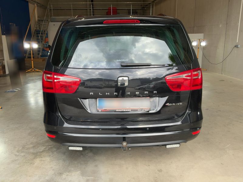 Seat Alhambra 2.0 TDI Reference Allrad — zdjęcie 5