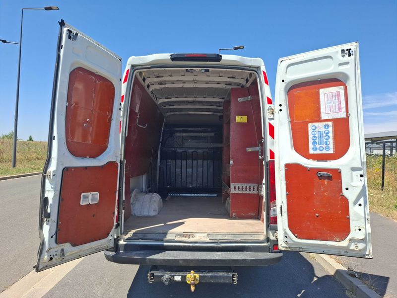 Iveco Daily 2.3 Diesel HKa 35 C V Radstand 3520 L — zdjęcie 9