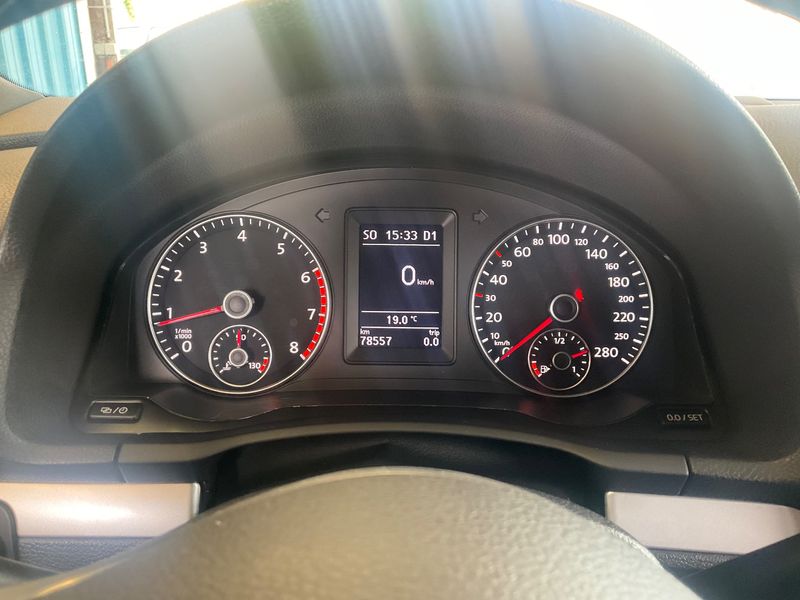 Volkswagen Scirocco 1.4 TSI Carat — zdjęcie 13