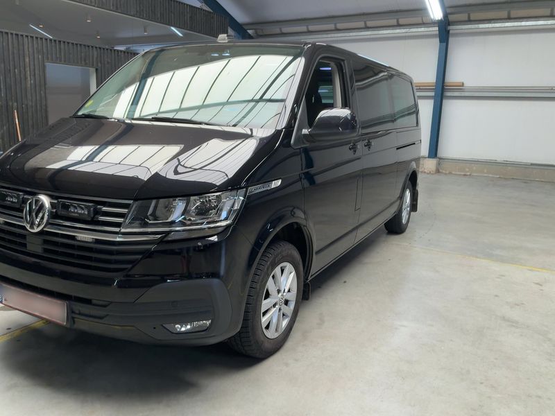Volkswagen T6 Caravelle 2.0 TDI Comfortline lang FWD — zdjęcie 2
