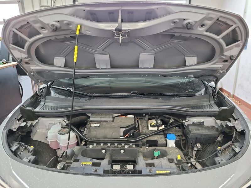 Volkswagen ID.4 electric drive 210 kW Pro mit Infotainment-Paket 4Motion — zdjęcie 8