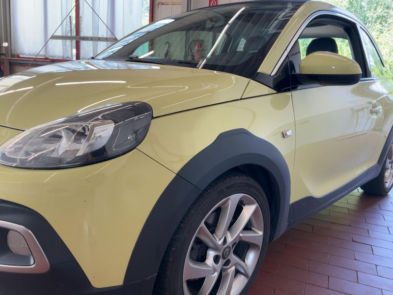 Opel Adam 1.0 Turbo Rocks ecoFlex — zdjęcie 2