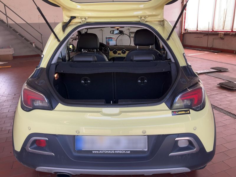 Opel Adam 1.0 Turbo Rocks ecoFlex — zdjęcie 10