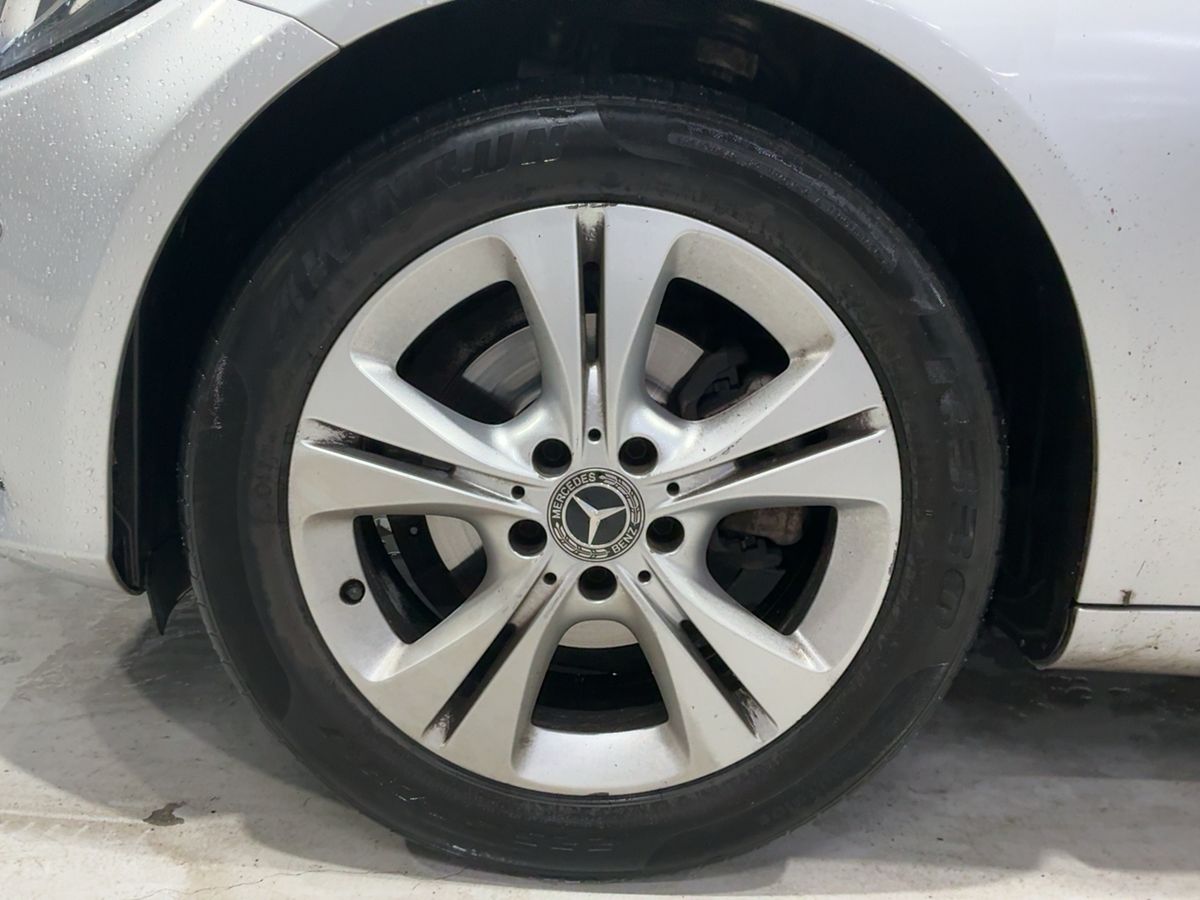 Mercedes-Benz C-Klasse 2017 — photo 4