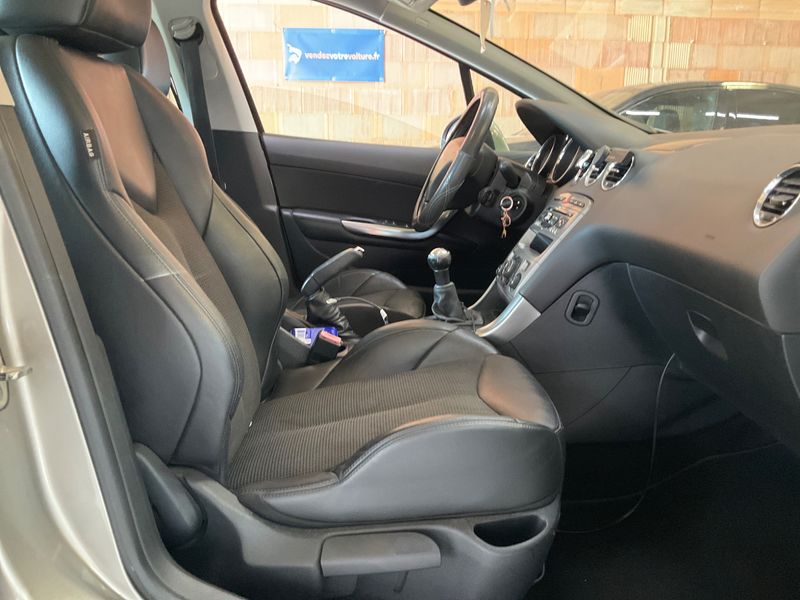 Peugeot 308 1.6 HDi Active — zdjęcie 3