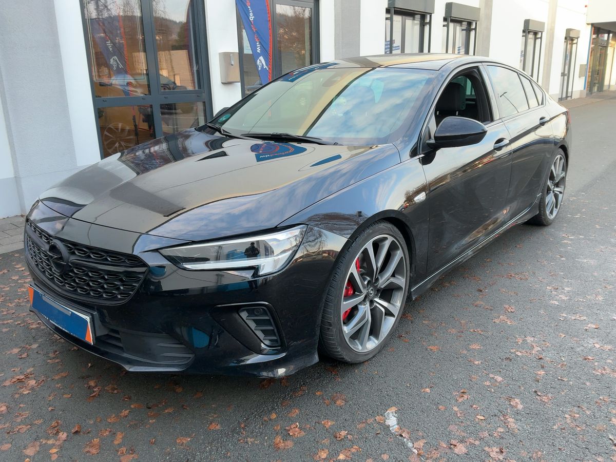 Opel Insignia Grand Sport 2.0 Turbo GSi 4x4