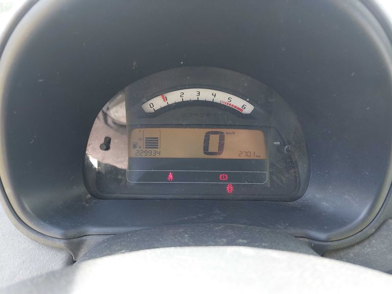 Citroen C3 1.4 HDi Club Entreprise — zdjęcie 12