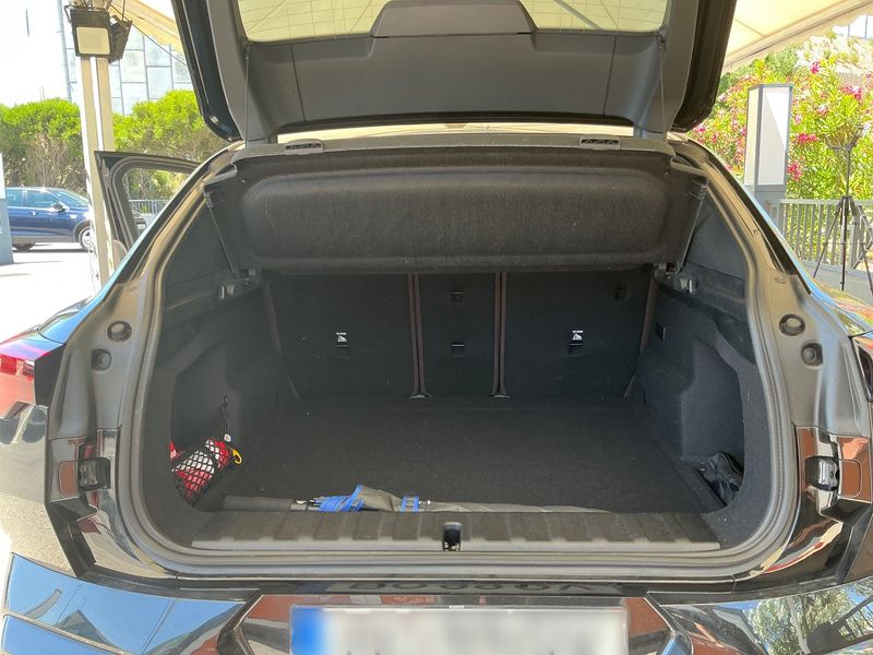BMW iX2 eDrive20 M Sport — zdjęcie 10