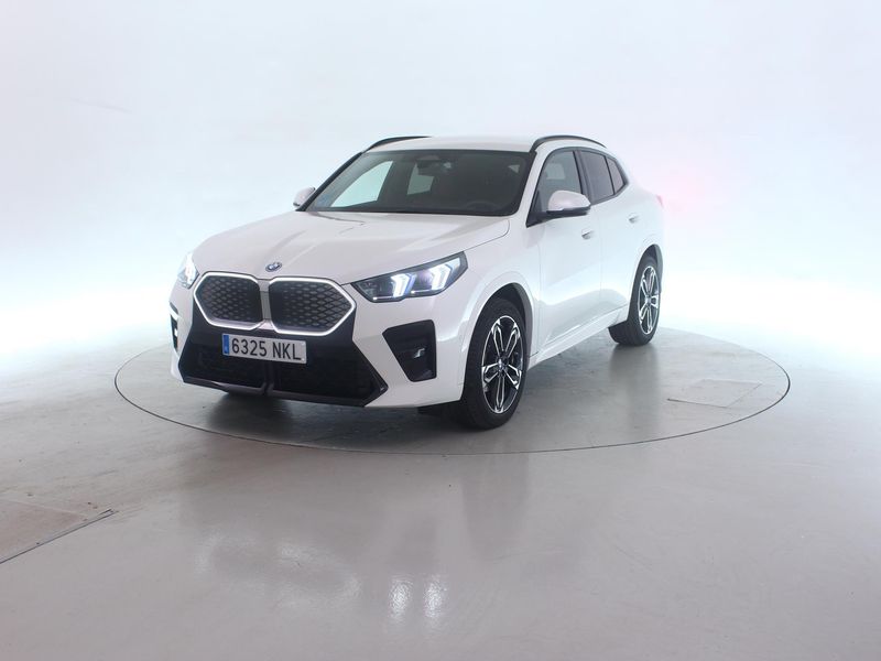 BMW iX2 eDrive20 M Sport