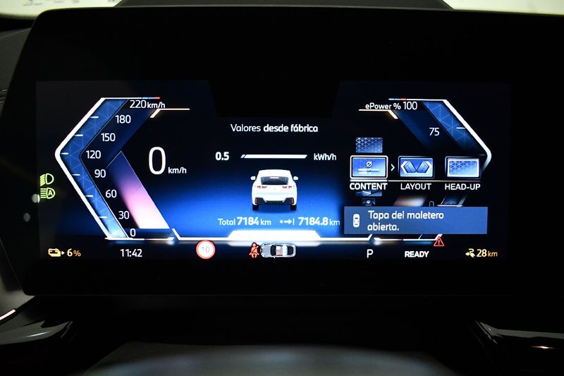 BMW iX2 eDrive20 M Sport — zdjęcie 11