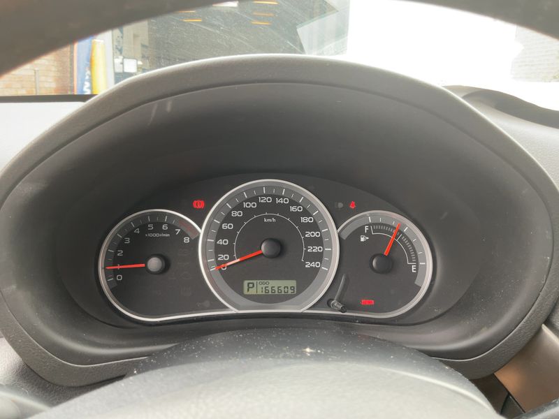 Subaru Impreza 2.0 Comfort — zdjęcie 13
