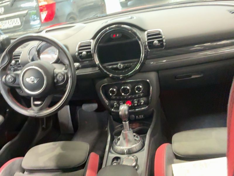 MINI Clubman Cooper S ALL4 — zdjęcie 12