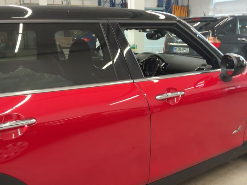 MINI Clubman Cooper S ALL4 — zdjęcie 7