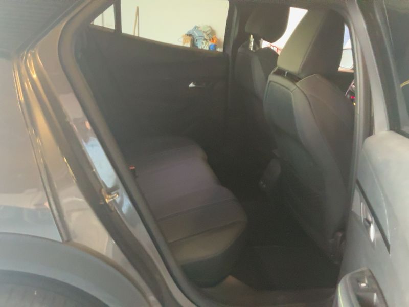 Peugeot 2008 1.2 PureTech GT Line — zdjęcie 14