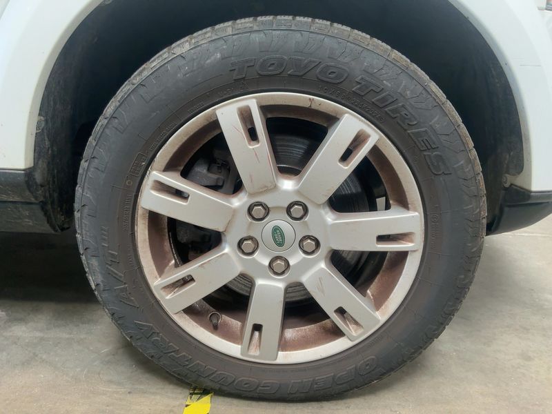 Land Rover Discovery 4 3.0 TD V6 TDV6 SE 2011 – снимка 11