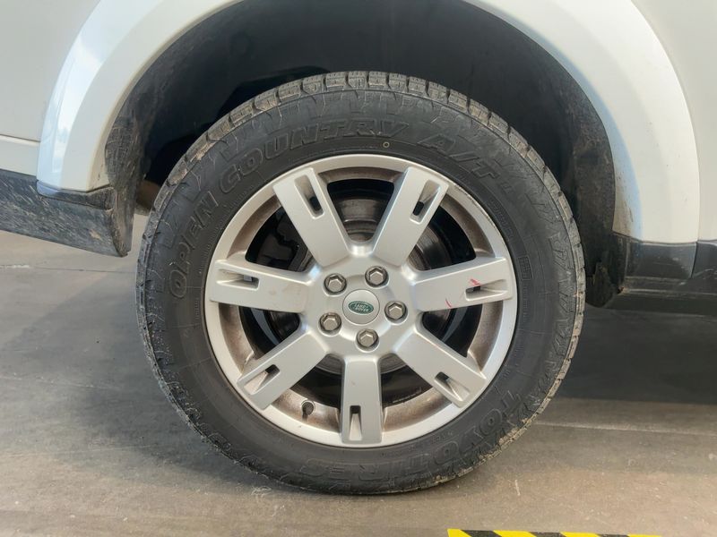 Land Rover Discovery 4 3.0 TD V6 TDV6 SE 2011 – снимка 9