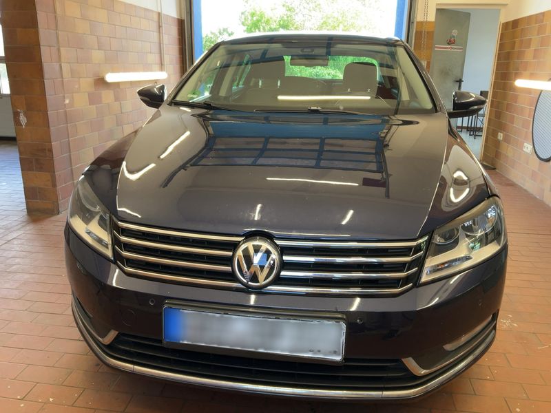 Volkswagen Passat 2.0 TDI Comfortline BlueTDI — zdjęcie 9