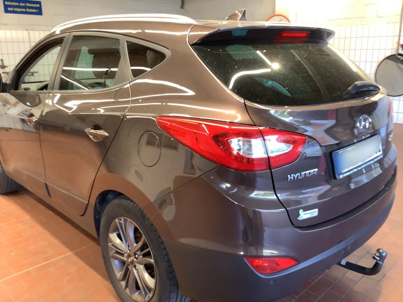 Hyundai ix35 1.6 FIFA World Cup Edition 2WD — zdjęcie 3