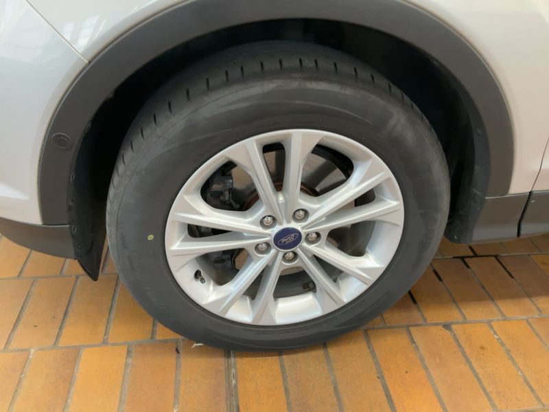 Ford Kuga 2.0 TDCi Titanium 2017 – снимка 3