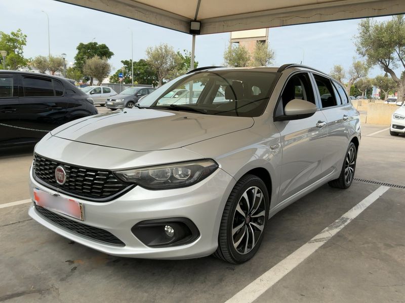 Fiat Tipo 1.3 M-Jet Lounge