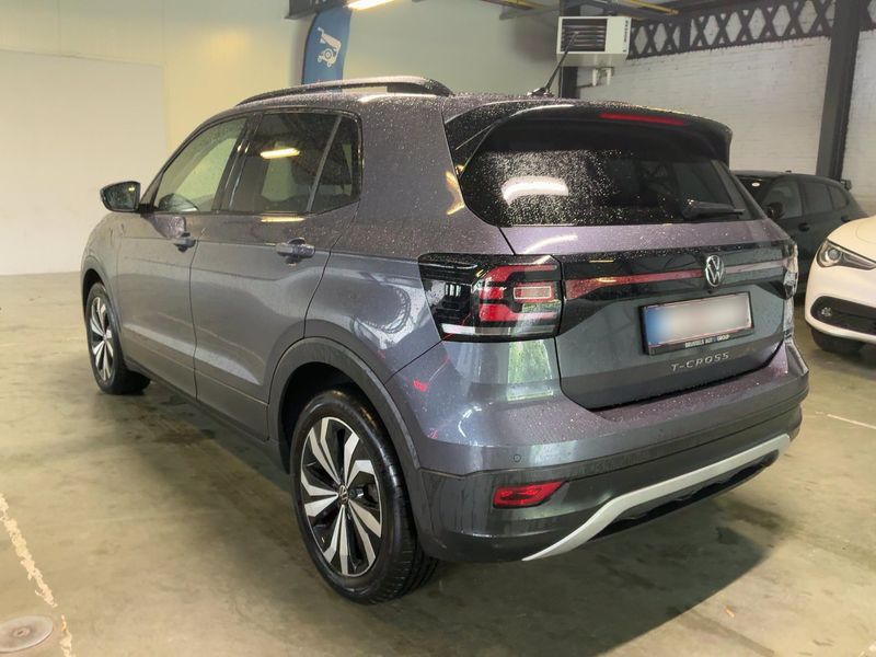 Volkswagen T-Cross 1.0 TSI Life — zdjęcie 3