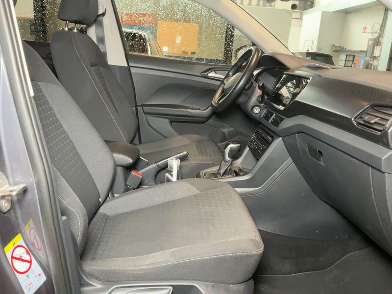 Volkswagen T-Cross 1.0 TSI Life — zdjęcie 11