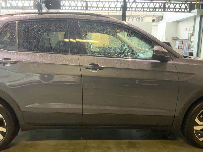Volkswagen T-Cross 1.0 TSI Life — zdjęcie 7