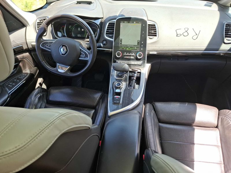 Renault Espace 1.6 dCi Energy Initiale Paris — zdjęcie 11