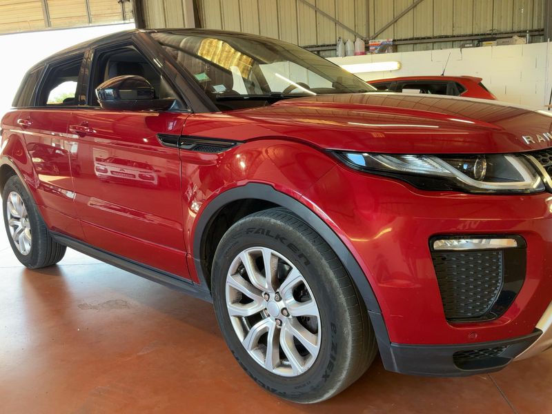Land Rover Evoque 2.0 Td4 SE Dynamic 2016 – снимка 12