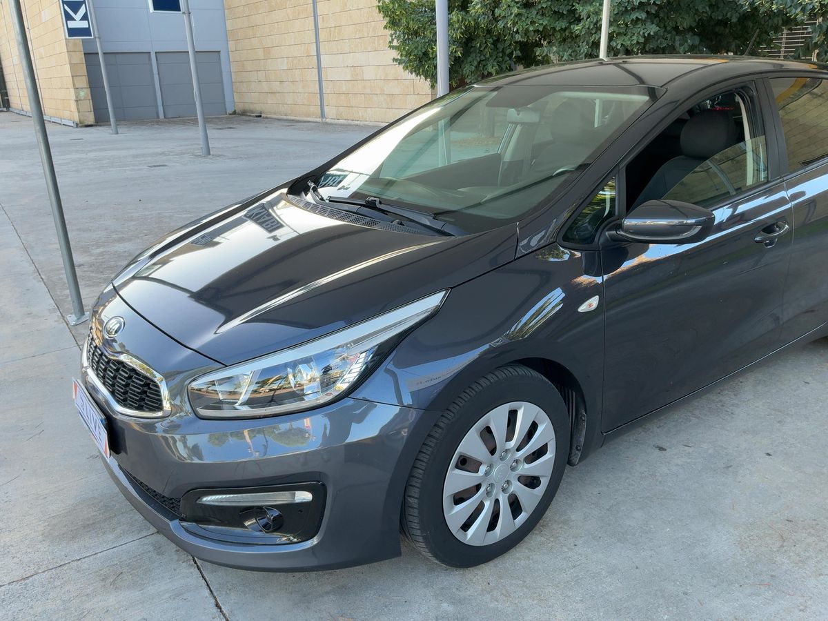 Kia cee'd 1.6 CRDi Active