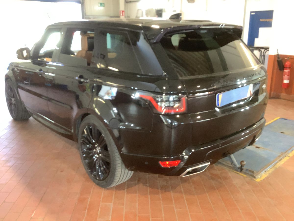 Land Rover 2021 — photo 7