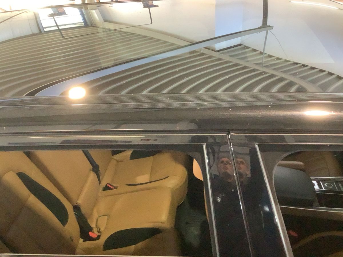 Land Rover 2021 — photo 14