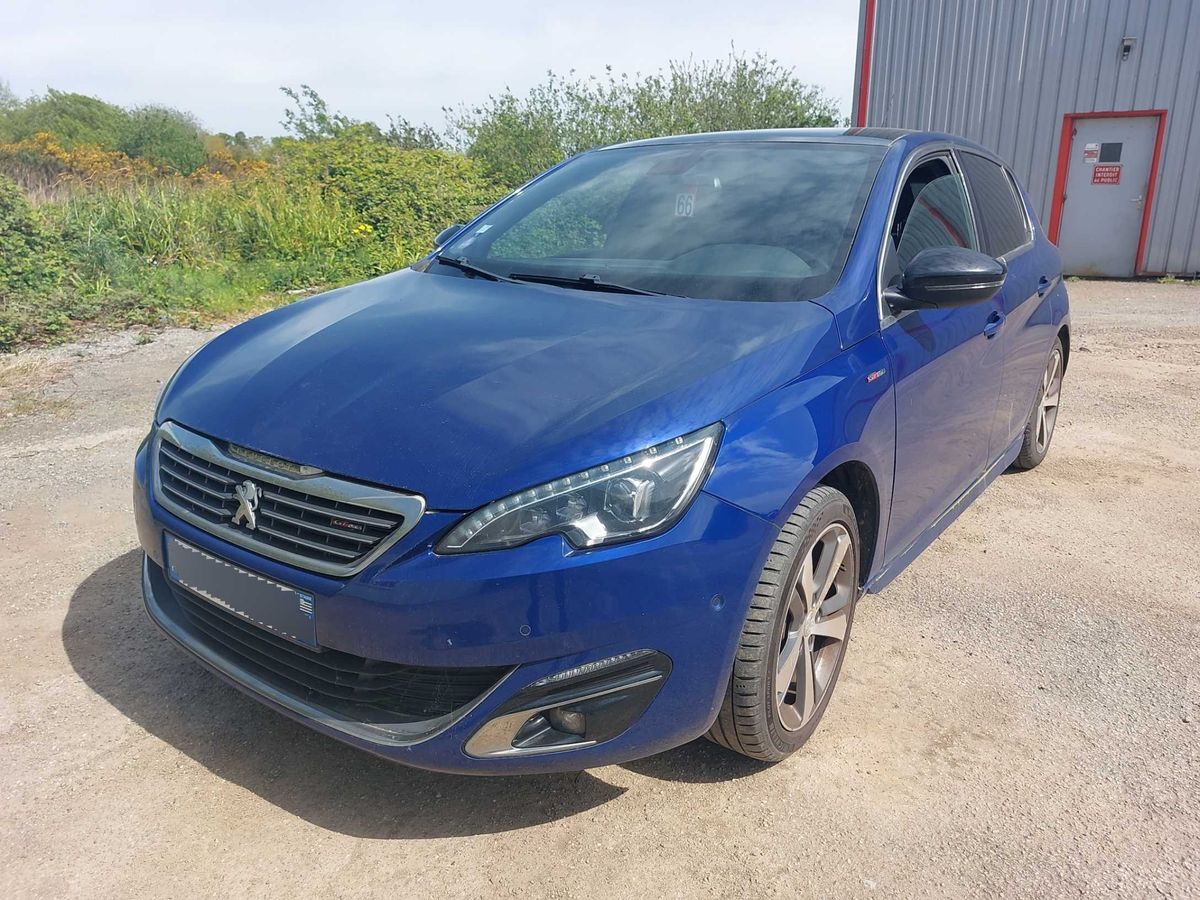 Peugeot 308 2017 — photo 1