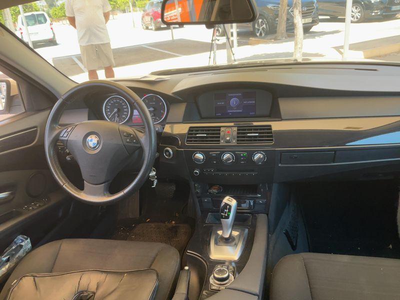 BMW 5er 520d 2009 – снимка 17