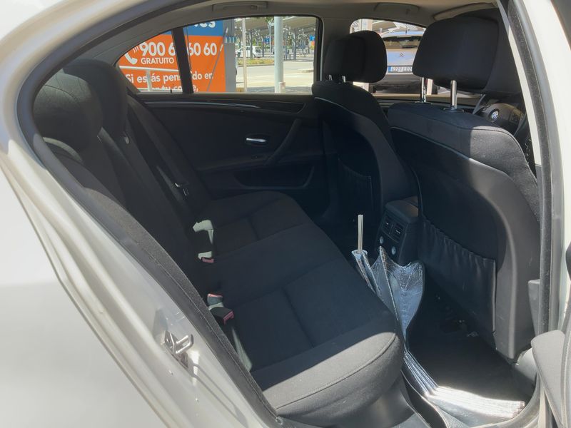 BMW 5er 520d 2009 – снимка 19