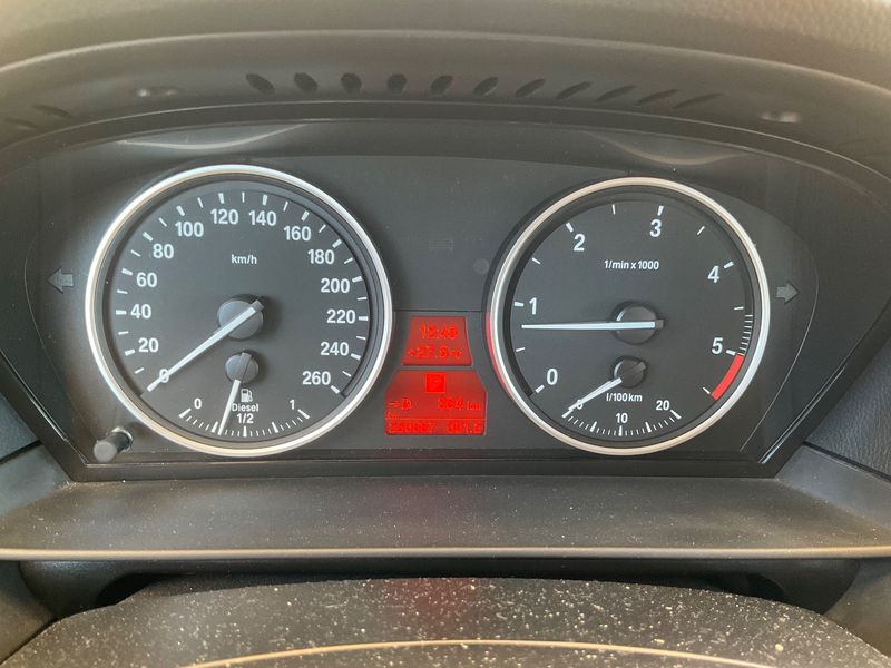 BMW 5er 520d 2009 – снимка 18