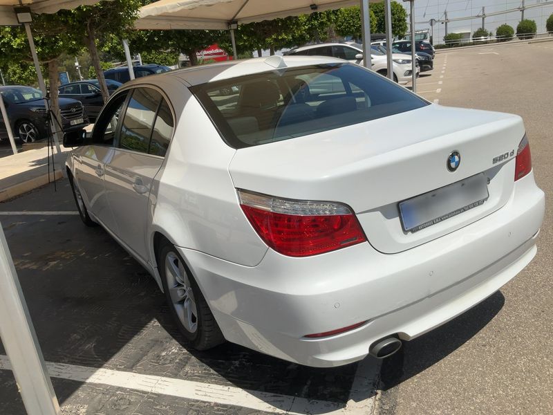 BMW 5er 520d 2009 – снимка 6