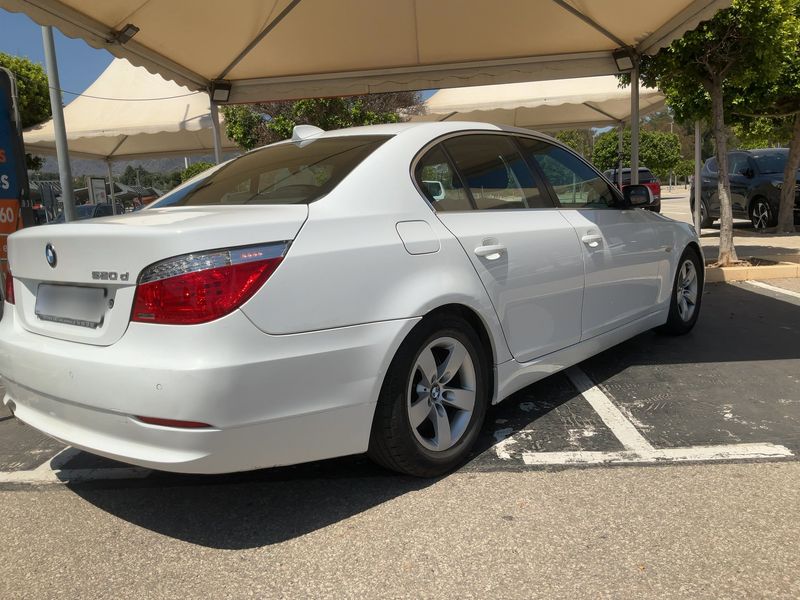 BMW 5er 520d 2009 – снимка 8