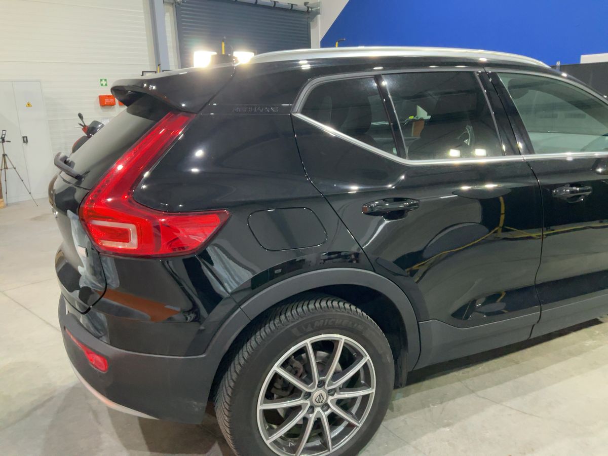 Volvo XC40 2022 — photo 9