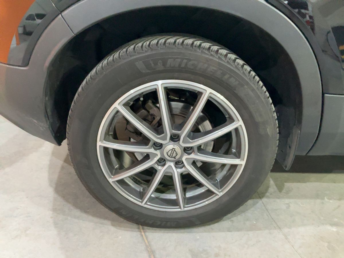 Volvo XC40 2022 — photo 10