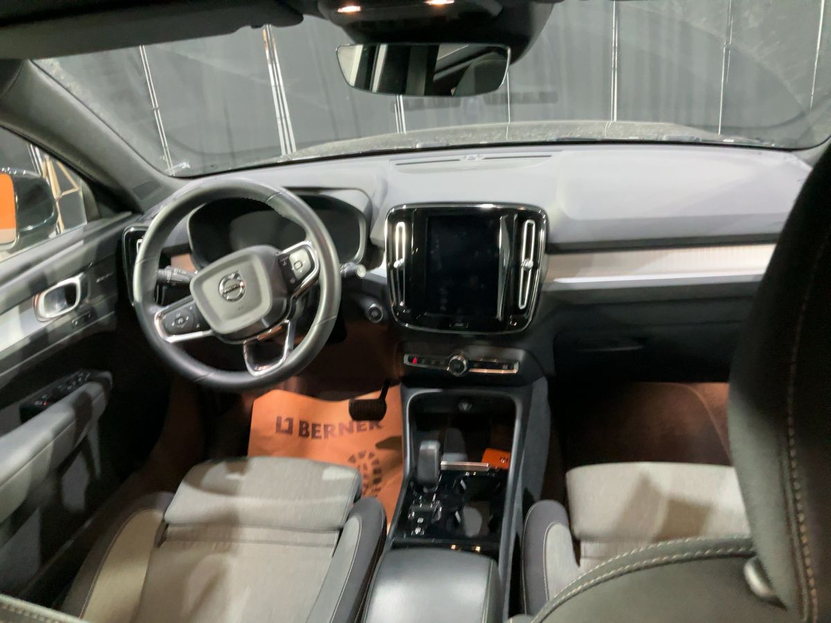 Volvo XC40 2022 — photo 19