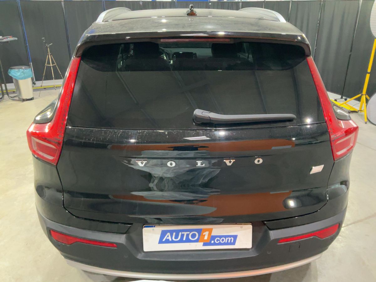 Volvo XC40 2022 — photo 8
