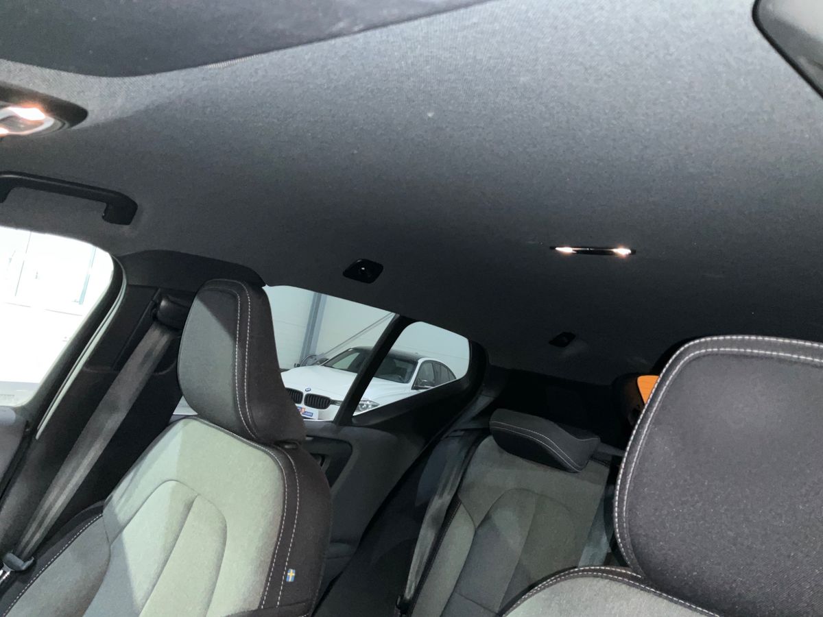 Volvo XC40 2022 — photo 43