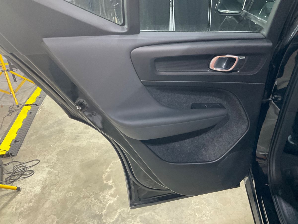 Volvo XC40 2022 — photo 38