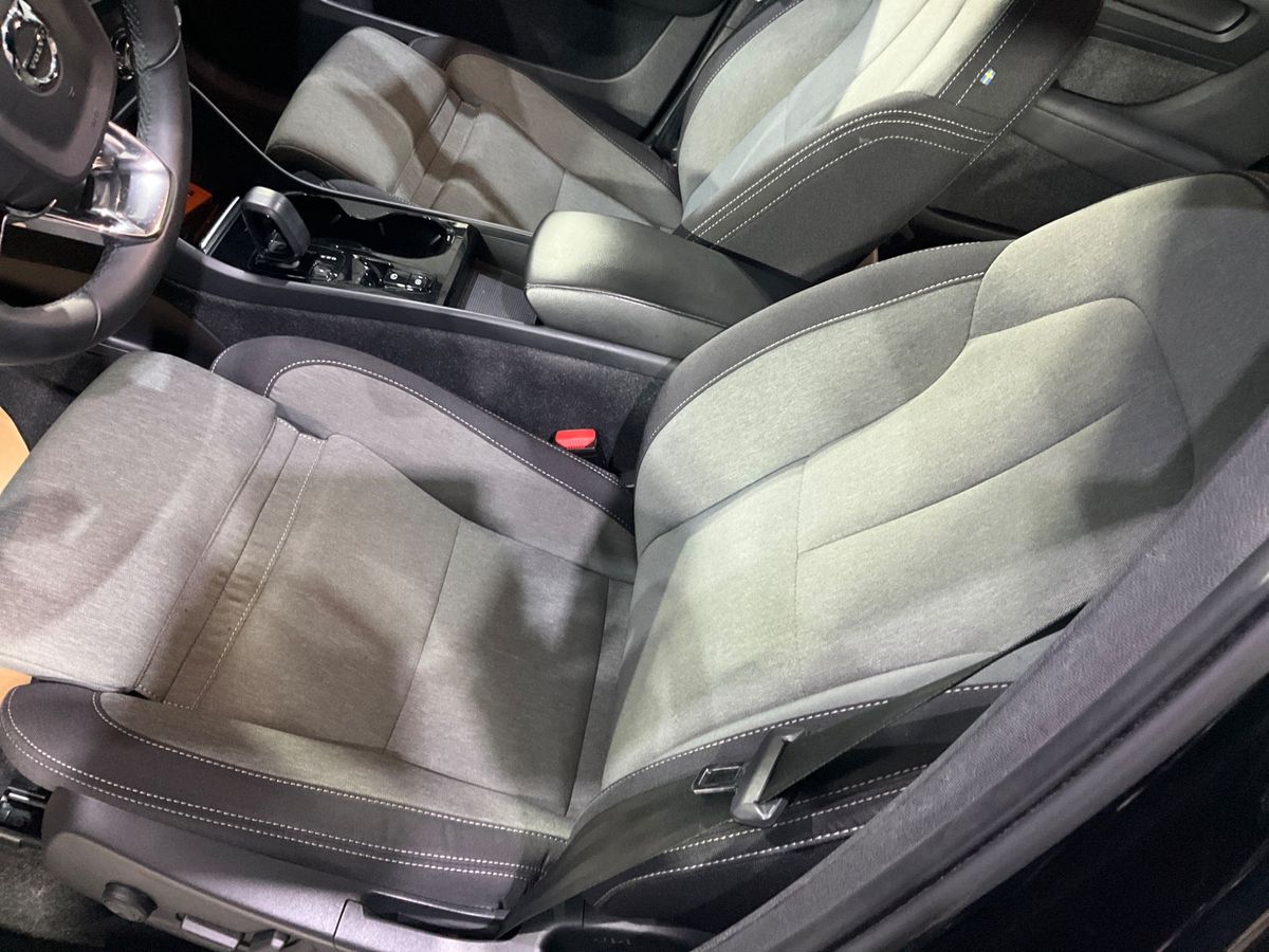 Volvo XC40 2022 — photo 41