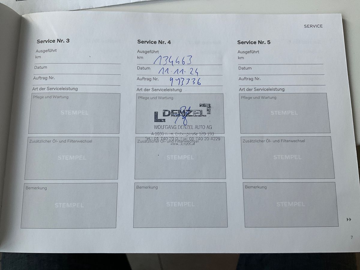 Volvo XC40 2022 — photo 31